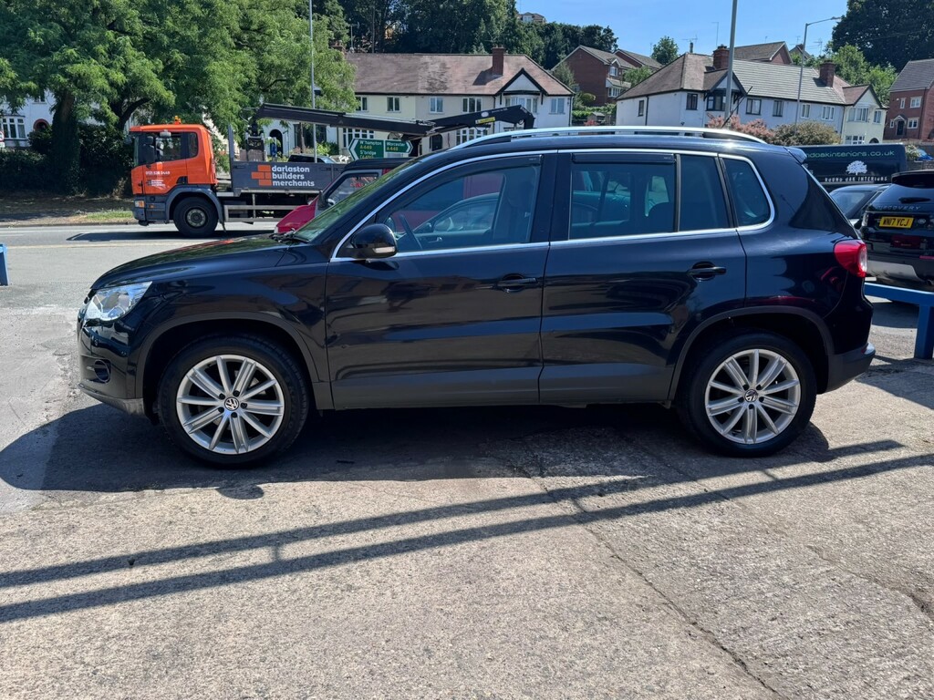 Volkswagen Tiguan 2.0 R Line Tdi 4Motion 170 Bhp Black #7