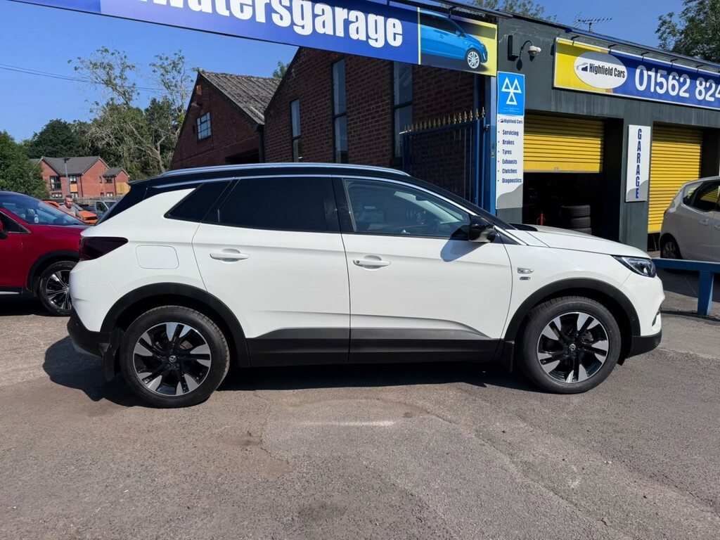 Vauxhall Grandland X 1.2 Grandland X Grey #13