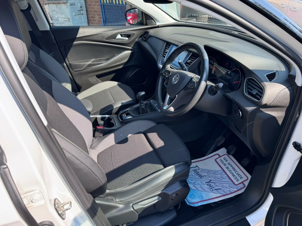 Vauxhall Grandland X 1.2 Grandland X Grey #18