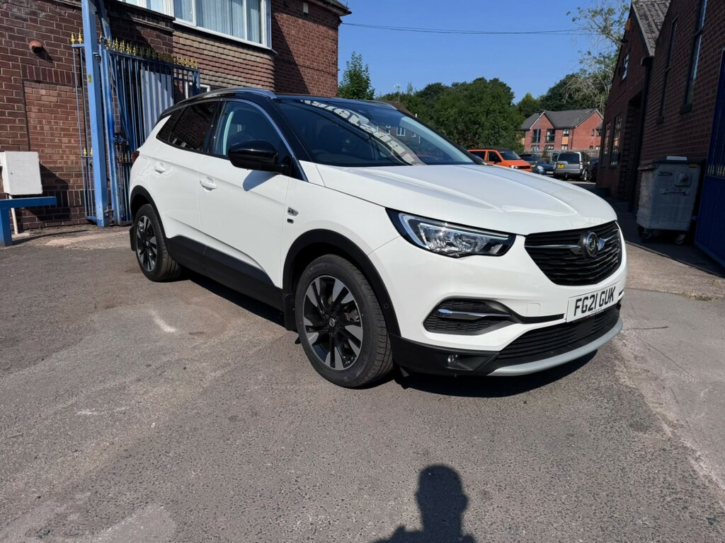 Vauxhall Grandland X 1.2 Turbo Griffin Edition White #2