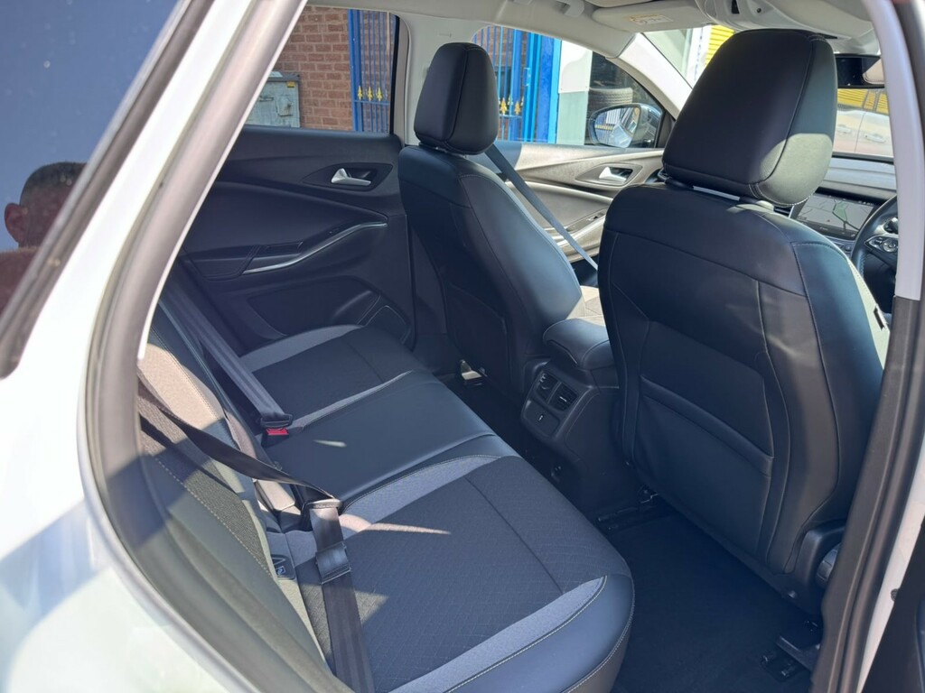 Vauxhall Grandland X 1.2 Grandland X Grey #15
