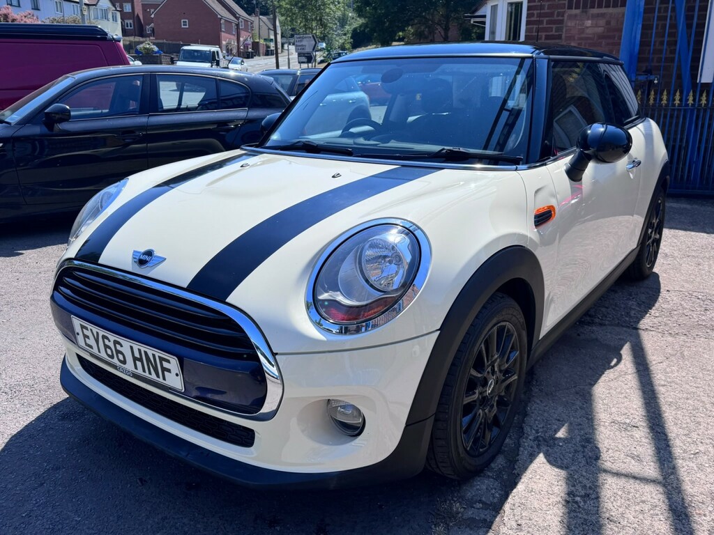 Mini Hatch 1.5 Cooper 3-Door Hatch White #4