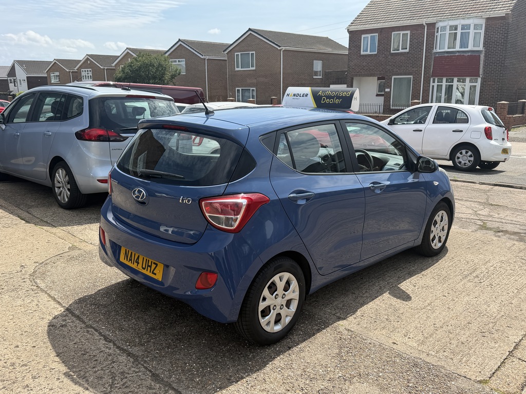 Hyundai I10 Petrol Blue #6