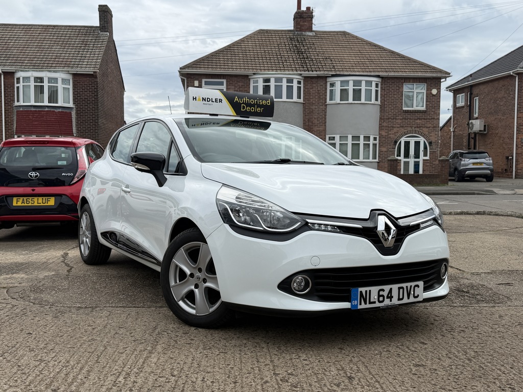 Renault Clio Petrol White