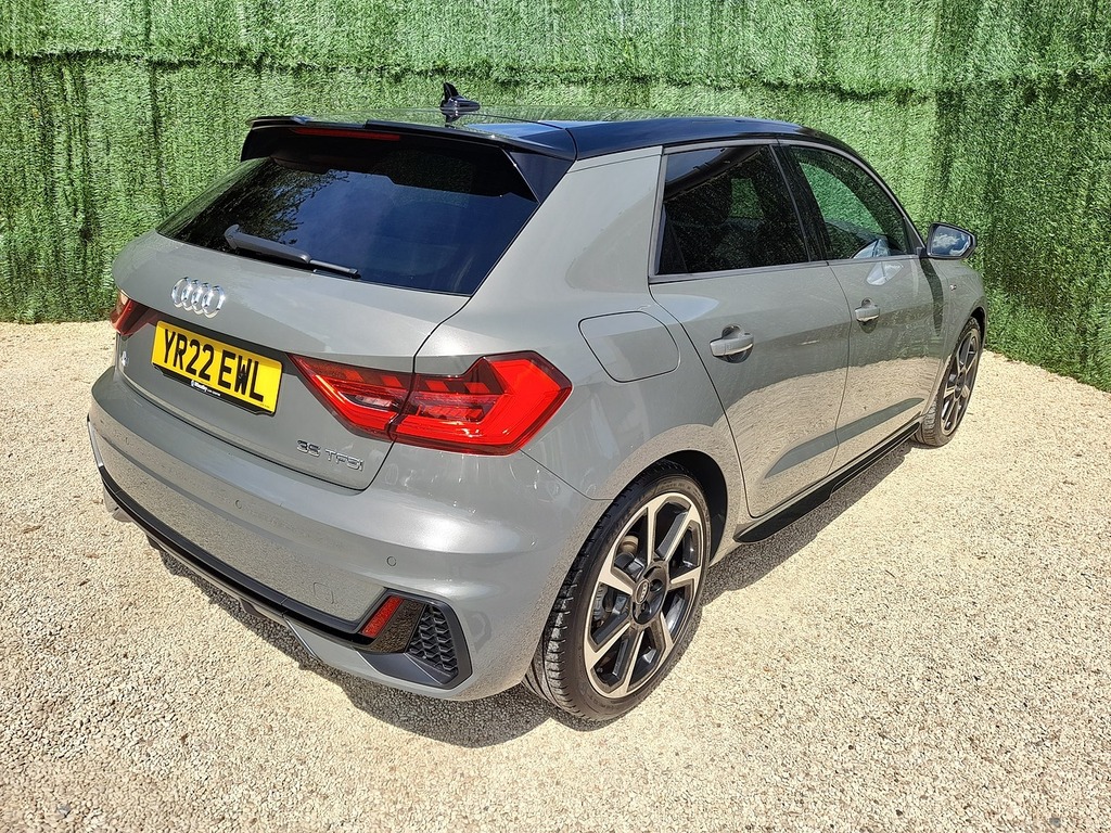 Audi A1 Tfsi Black Edition YR22EWL Grey #6