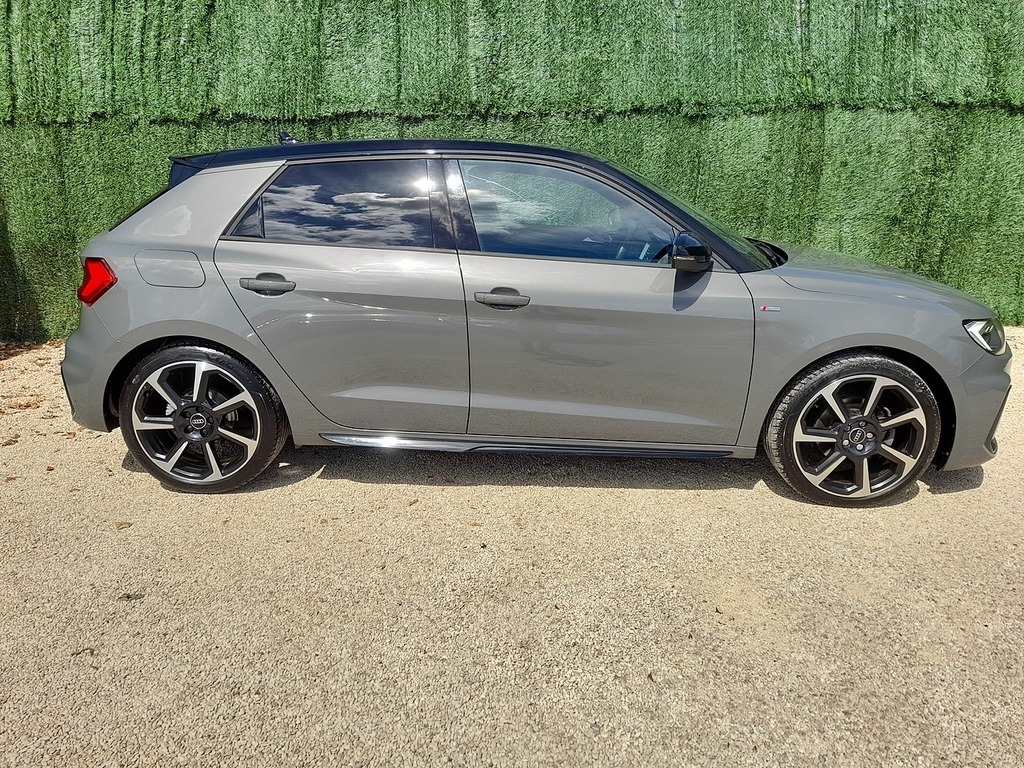 Audi A1 Tfsi Black Edition YR22EWL Grey #2
