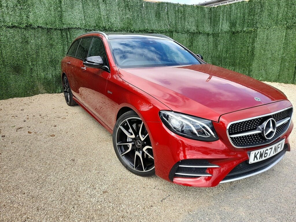 Mercedes-Benz E Class E43 V6 Amg Red