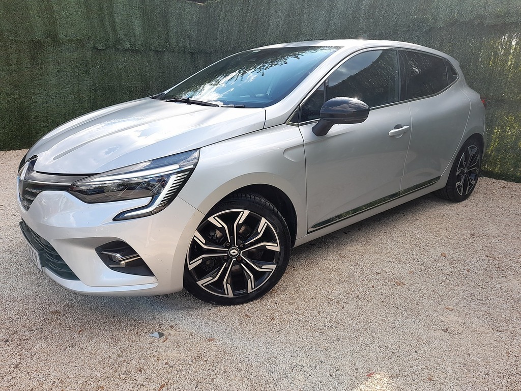 Renault Clio E-tech Techno HK23RZY Silver #4
