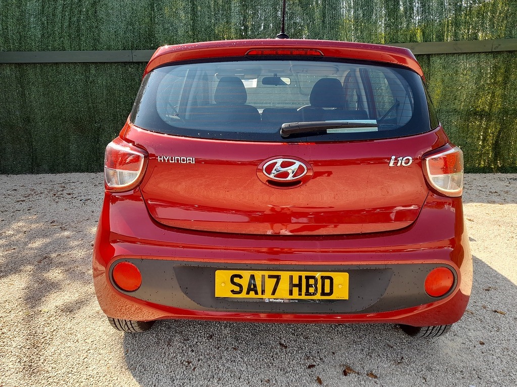 Hyundai I10 Se SA17HBD Red #6