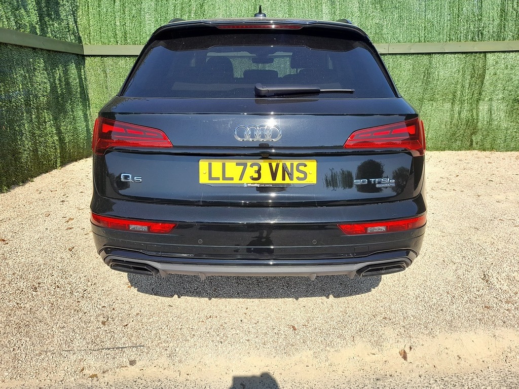 Audi Q5 Tfsie Edition 1 LL73VNS Black #6