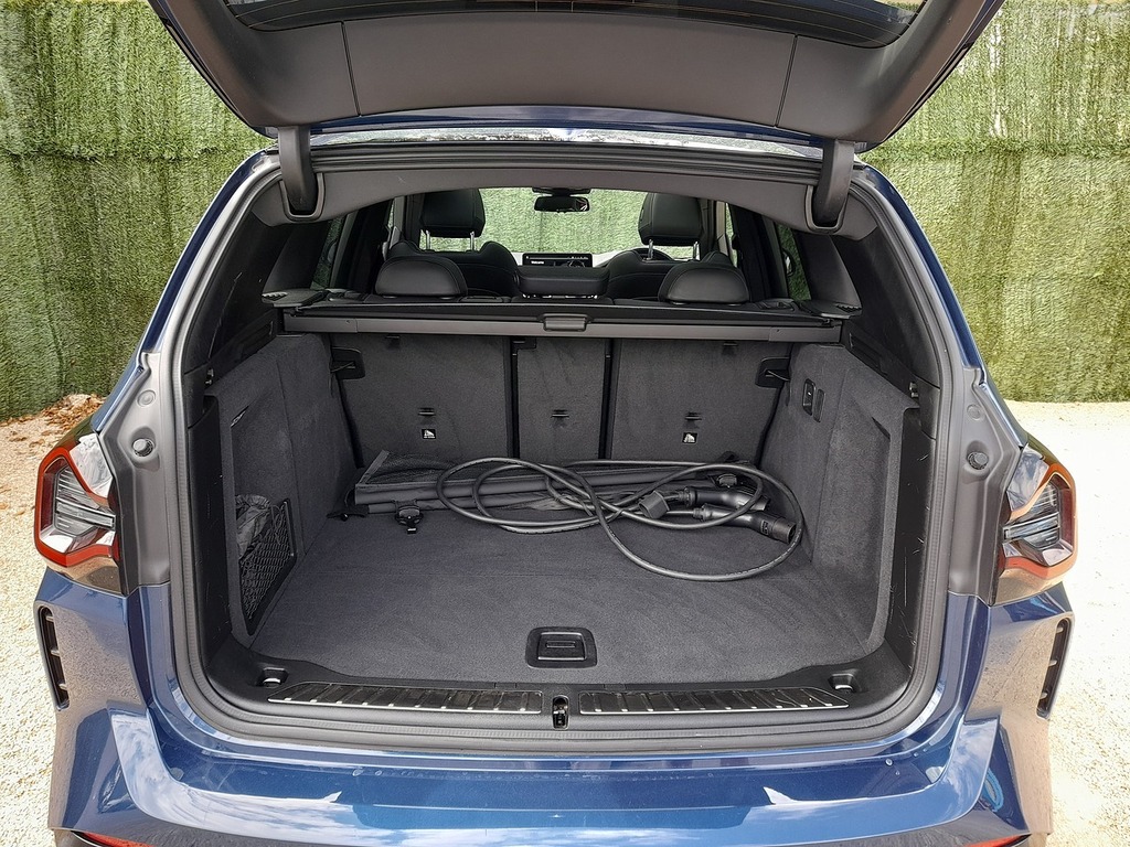 BMW iX3 210Kw M Sport 80Kwh 2023 Grey #10