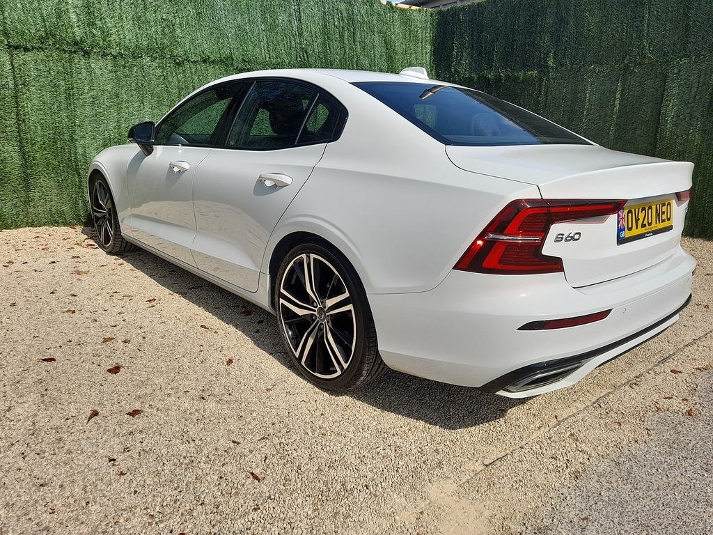 Volvo S60 T5 R-design Plus White #5