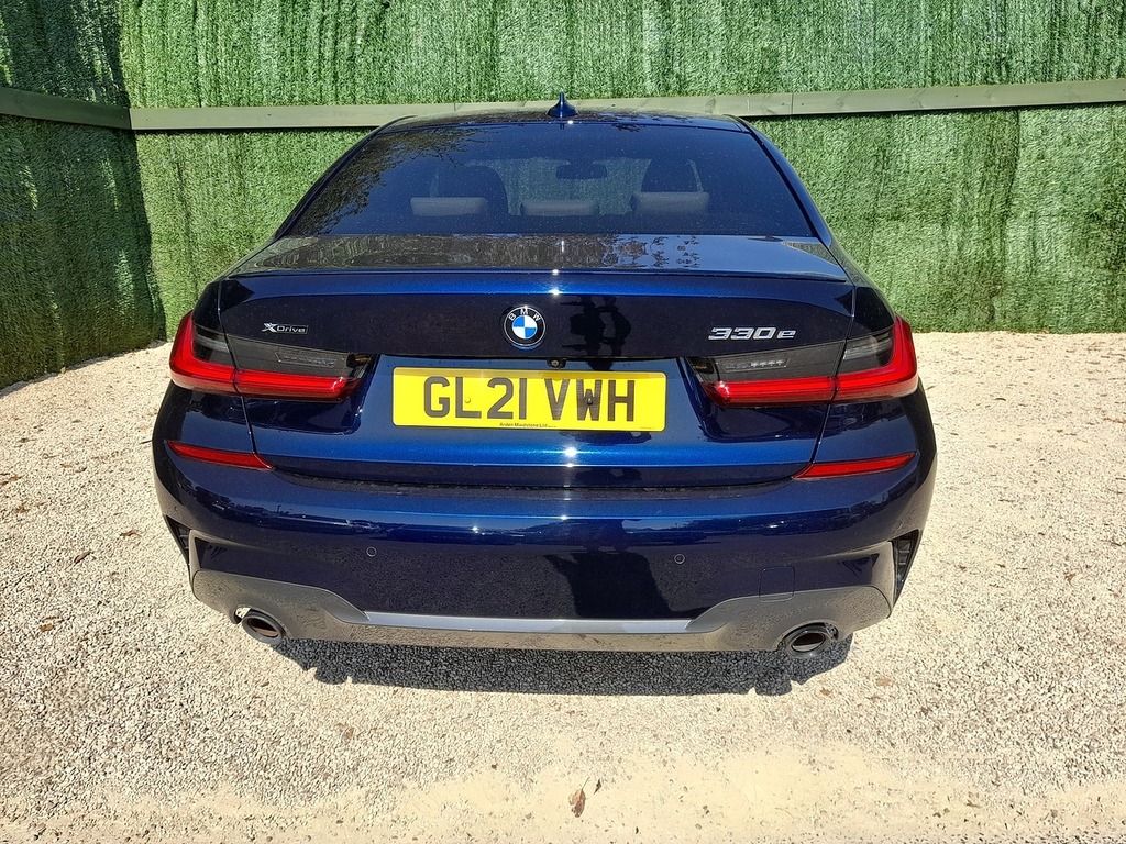BMW 3 Series 330E M Sport Pro Edition GL21VWH Blue #6