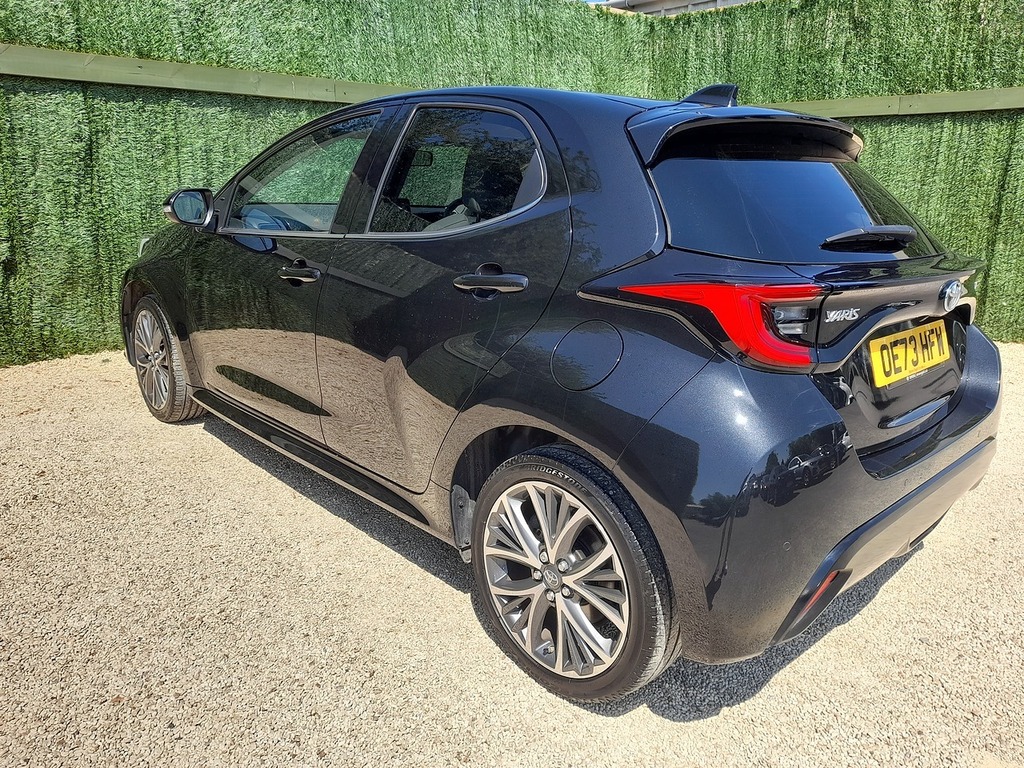 Toyota Yaris Vvt-h Excel OE73HFW Black #4