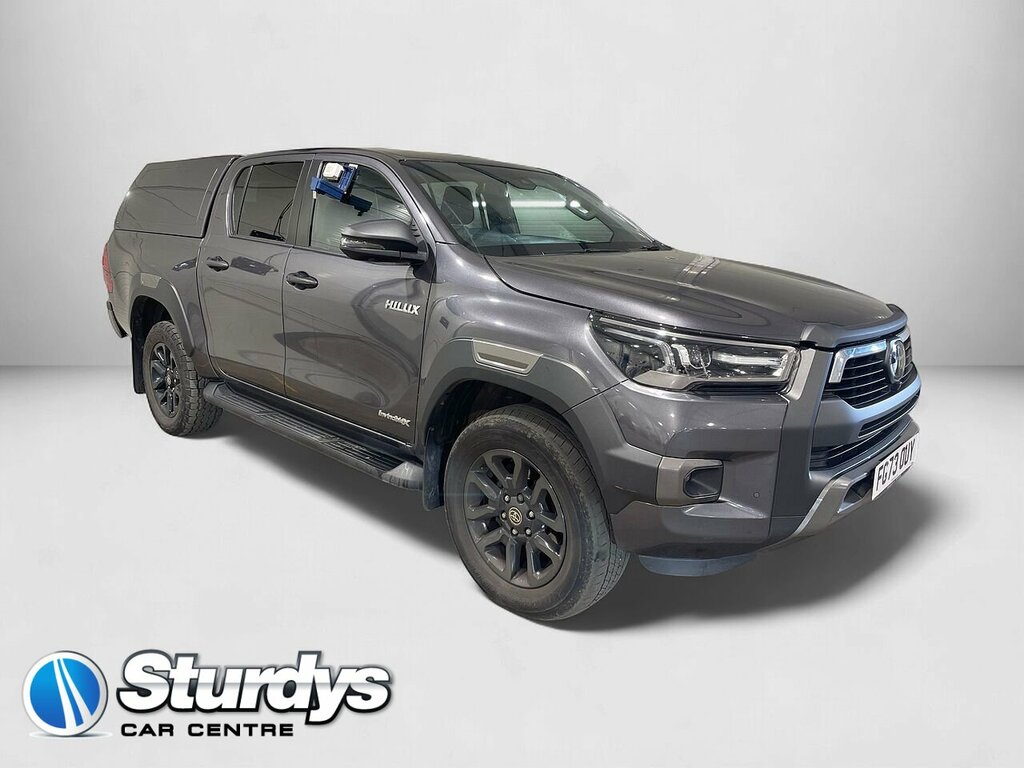 Toyota HILUX D-4d Invincible X Grey