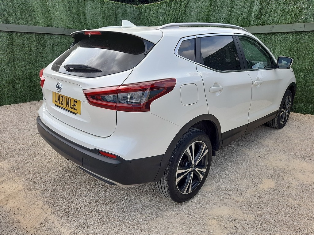Nissan Qashqai Dig-t N-connecta LM21MLE White #5