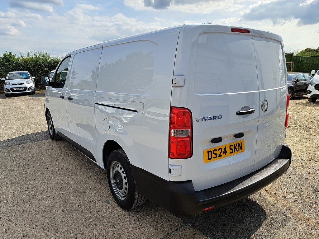 Vauxhall Vivaro L2h1 Van 2.0D 145 Pro Silver #30