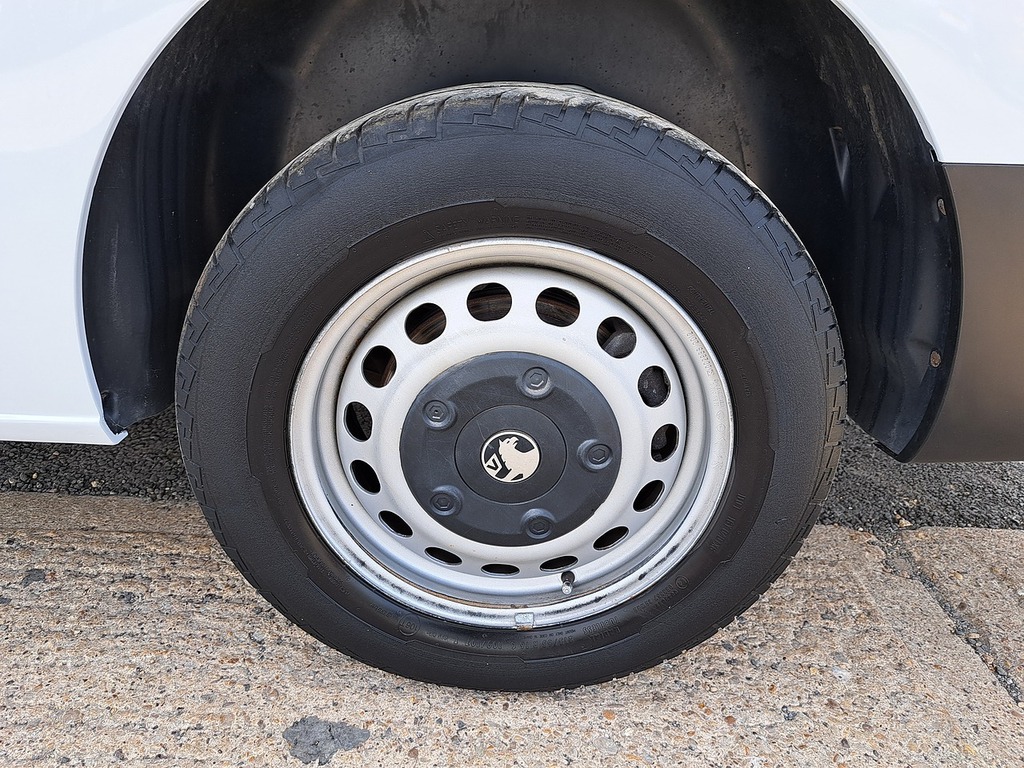 Vauxhall Vivaro L2h1 Van 2.0D 145 Pro Silver #24