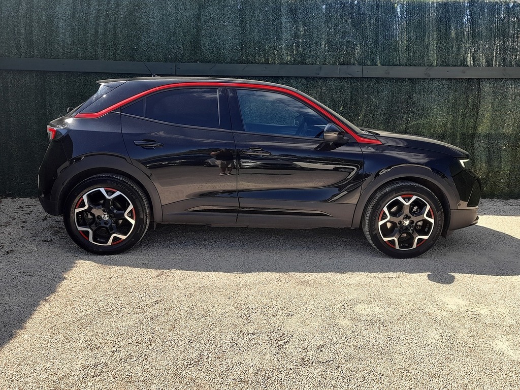 Vauxhall Mokka-e Sri Premium Black #2