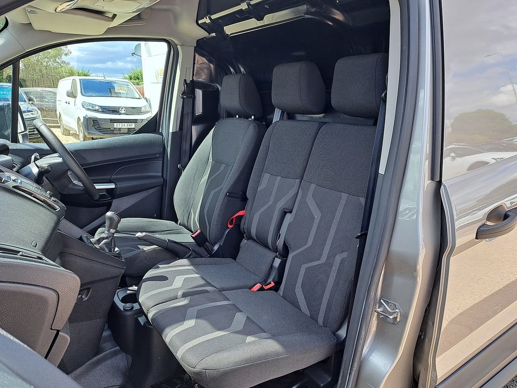 Ford Transit Connect 1.5 Tdci 220 Combi Van 6Dr L1 H1 12 #20