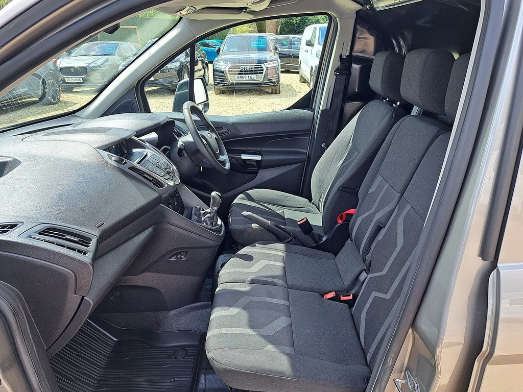 Ford Transit Connect 1.5 Tdci 220 Combi Van 6Dr L1 H1 12 #22