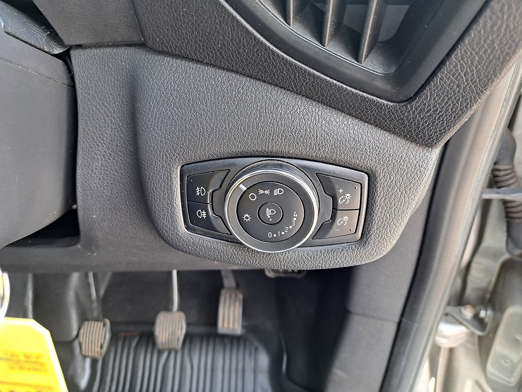 Ford Transit Connect 1.5 Tdci 220 Combi Van 6Dr L1 H1 12 #14