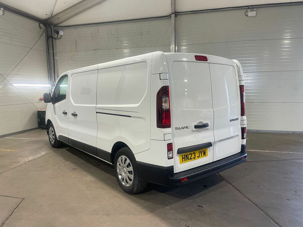 Renault Trafic Dci Blue Ll30 Business White #5