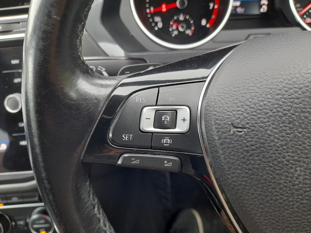 Volkswagen Tiguan Allspace Match White #22