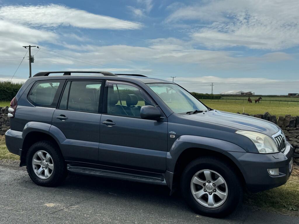 Toyota Land Cruiser 3.0 D-4d Lc5 MH05ETD Silver #3