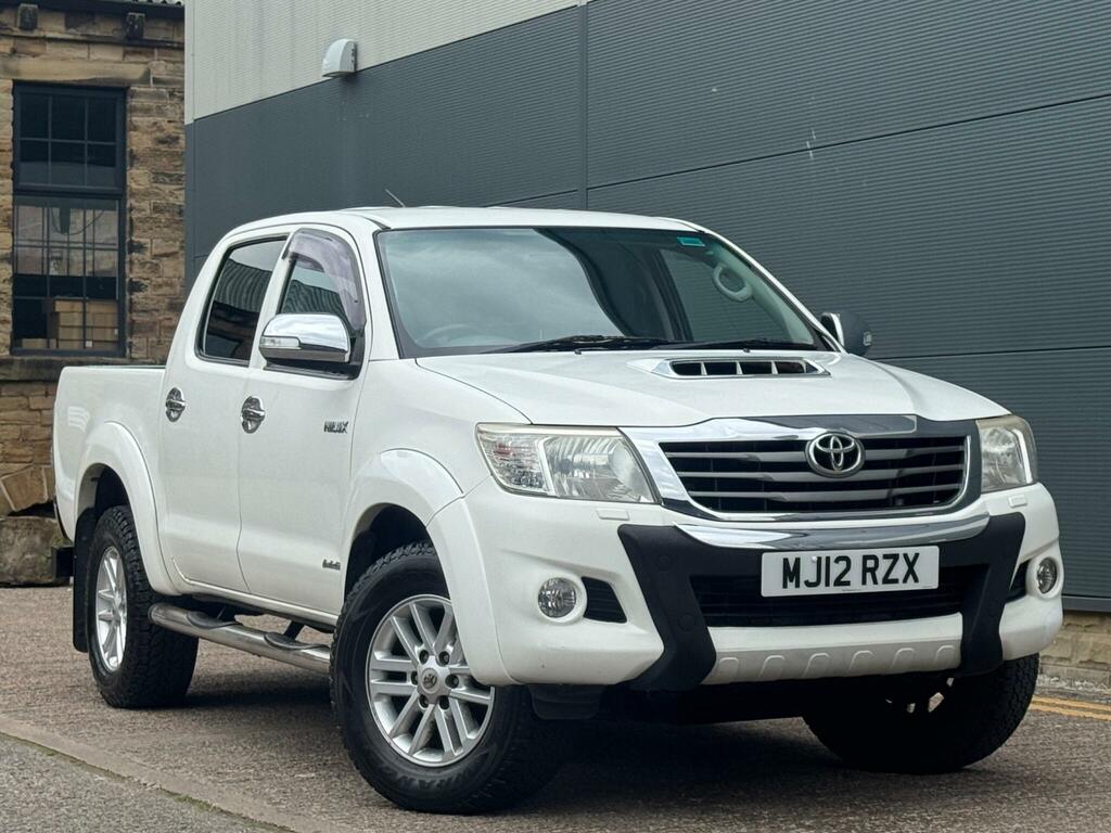 Toyota HILUX 3.0 D-4d Invincible Pickup Double Cab M Black #7