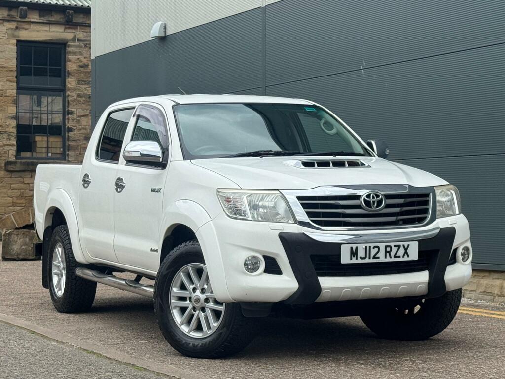 Toyota HILUX 3.0 D-4d Invincible Pickup Double Cab M Black #8