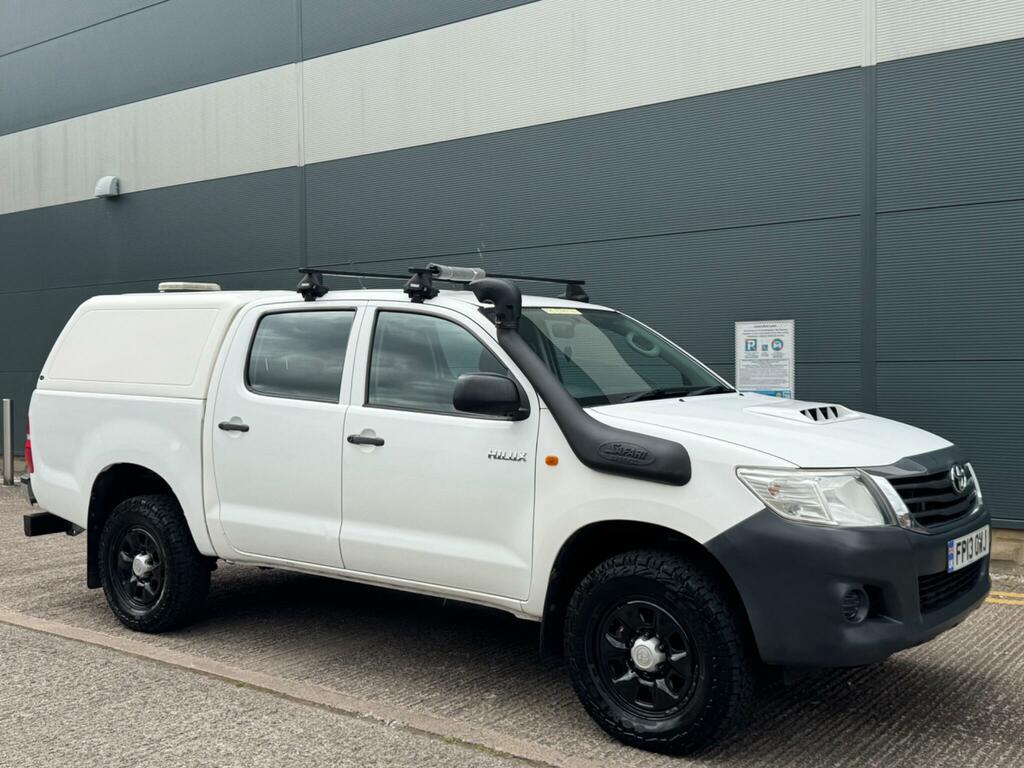 Toyota HILUX Hl2 White #4