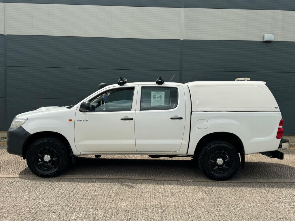Toyota HILUX 3.0 Invincible 4X4 Blue #16
