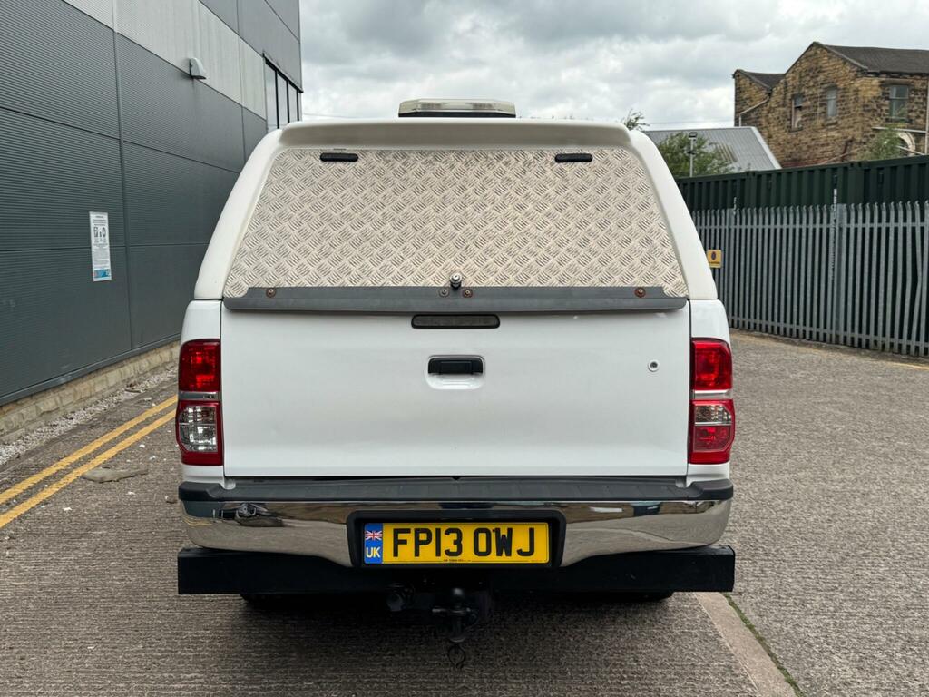 Toyota HILUX 3.0 Invincible 4X4 Blue #11