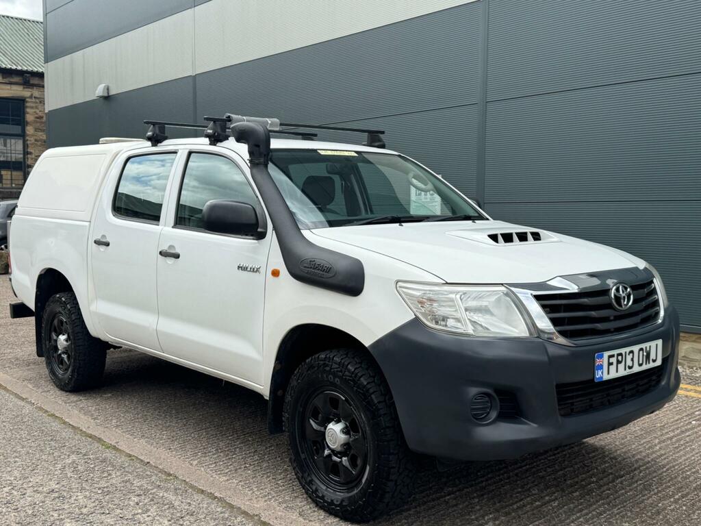 Toyota HILUX Hl2 White #5