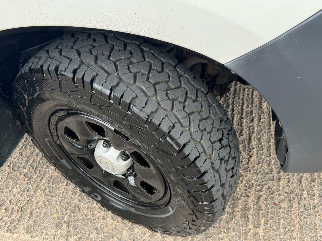 Toyota HILUX 3.0 Invincible 4X4 Blue #29