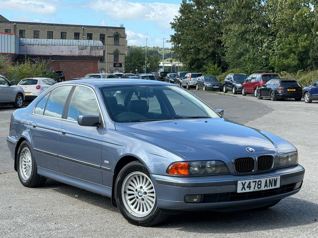 BMW 5 Series Se Blue