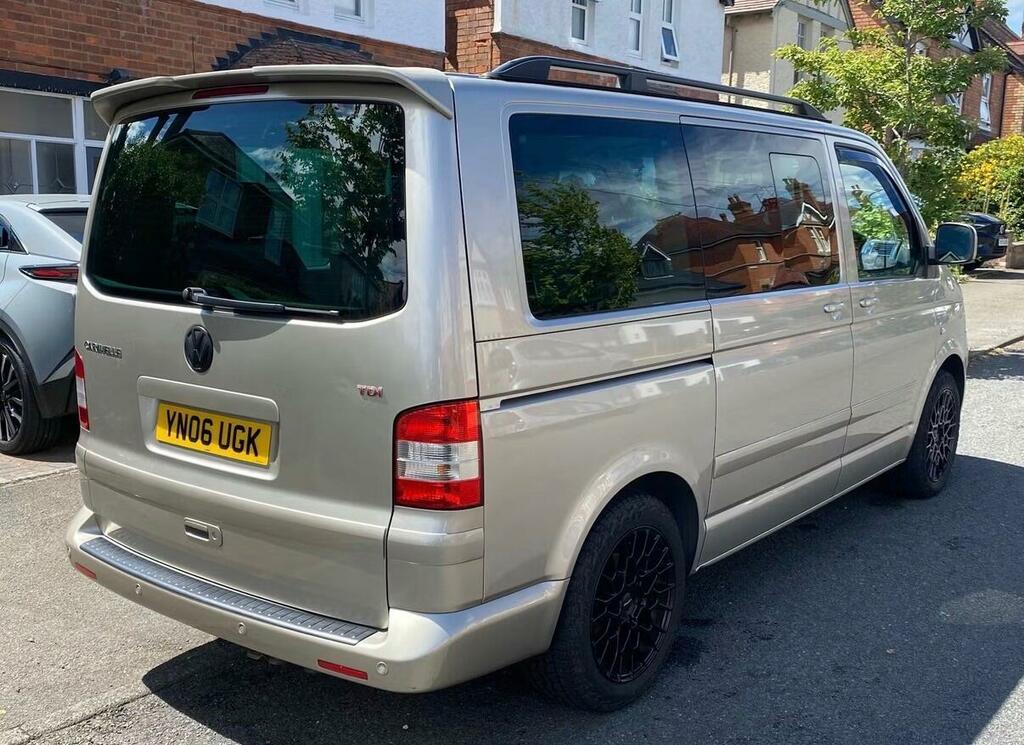 Volkswagen Caravelle Executive Beige #2