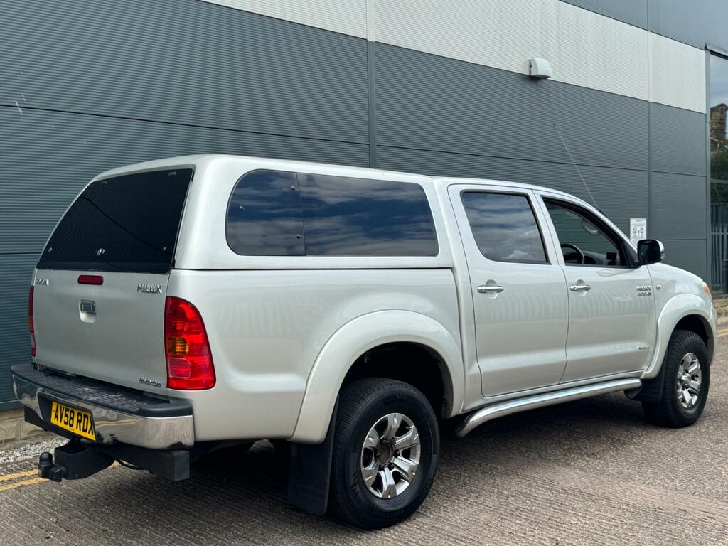 Toyota HILUX 4X4 D-4d Dc Silver #10