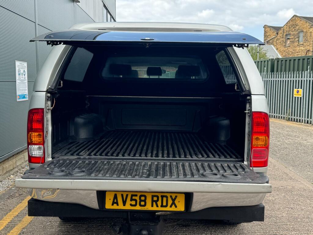 Toyota HILUX 4X4 D-4d Dc Silver #11
