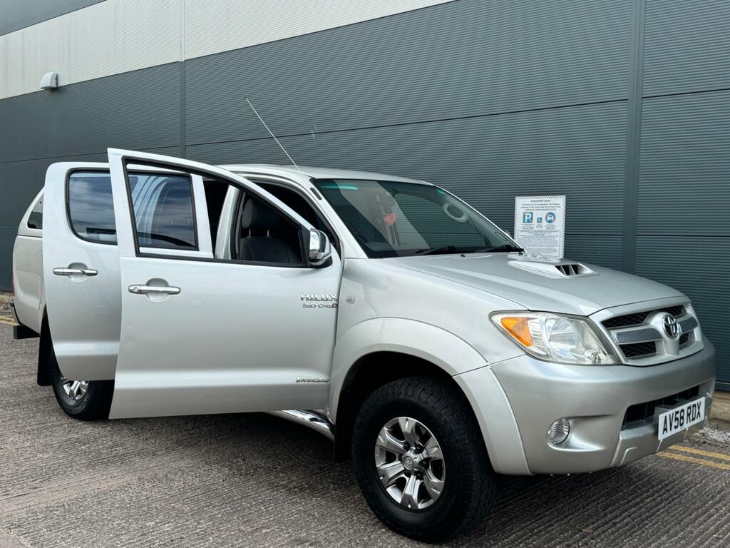 Toyota HILUX 4X4 D-4d Dc Silver #27