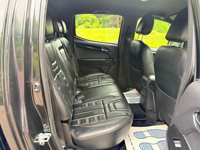 Isuzu D-Max Blade Red #7