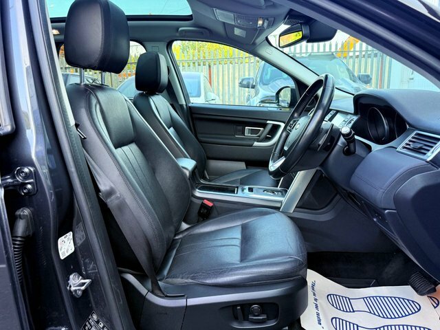Land Rover Discovery Sport 2018 2.0 Td4 Hse Black Side Steps Heated Seats Cam Black #6