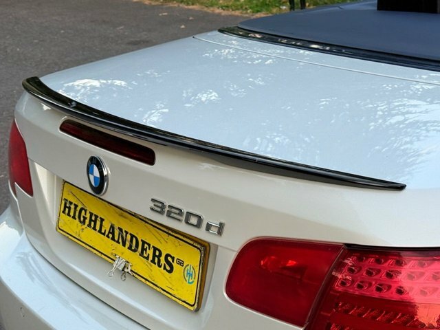 BMW 3 Series Estate 2.0 320I M Sport Touring Euro 6 Ss White #18
