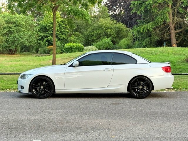 BMW 3 Series 2013 2.0 320D M Sport Convertible M Performance Ki White #5