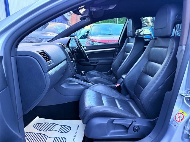 Volkswagen Golf Hatchback Black #16