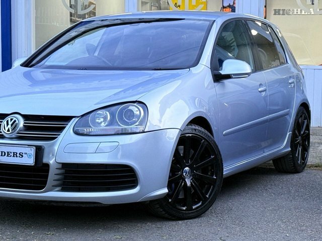 Volkswagen Golf Hatchback Black #30