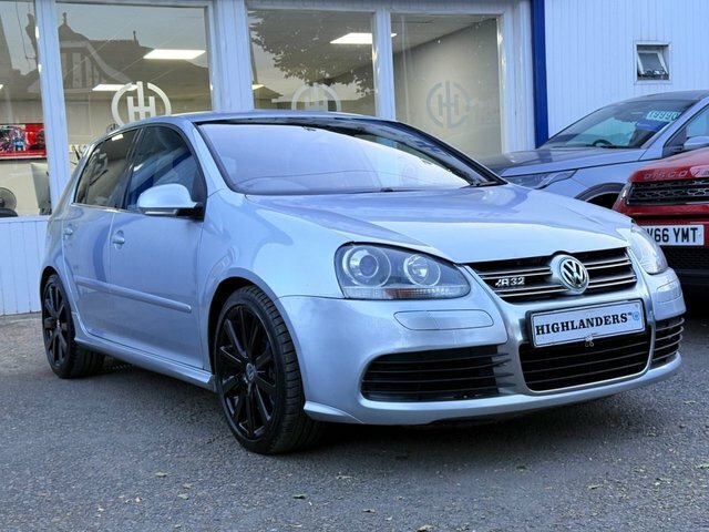 Volkswagen Golf Hatchback Black #10