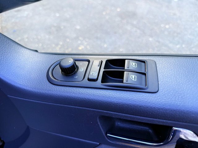 Volkswagen Caravelle Mpv Silver #42