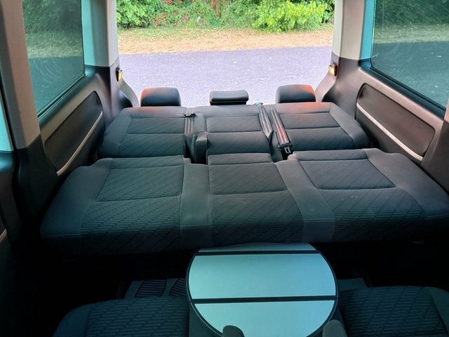 Volkswagen Caravelle Mpv Silver #22